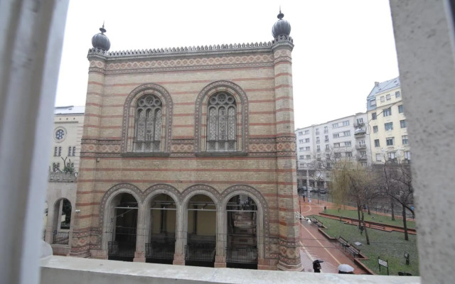 Sinagoga JACUZZI SUITE