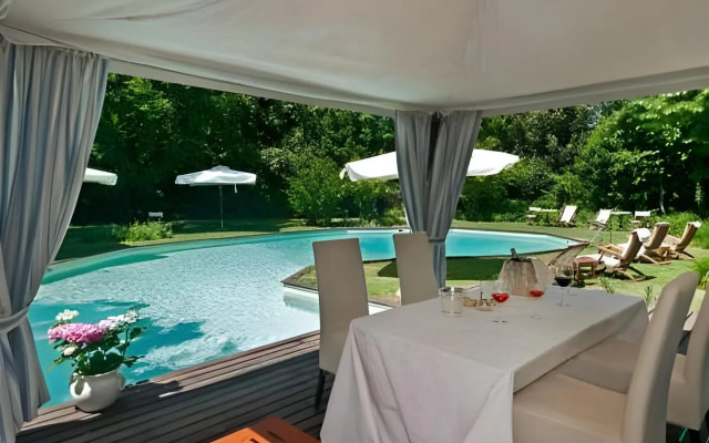 Resort Dei Limoni