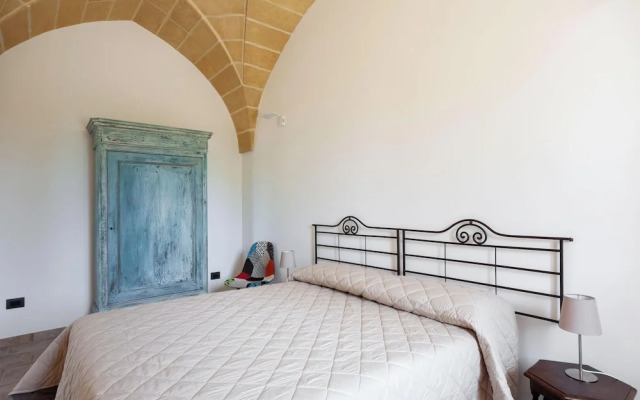 Villa Salentina With Garden And Pool