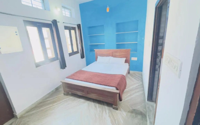 Suri Guest House