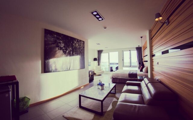 Sasa Nor Lamour B & B