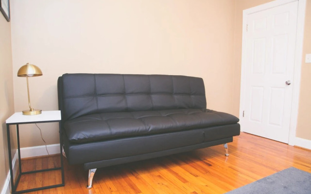 Woodbine Charmer 12 min to Downtown Nashville!