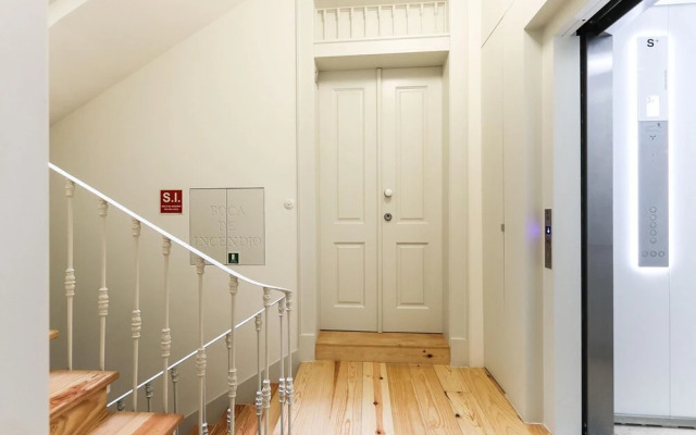 Downtown Santa Justa by Homing