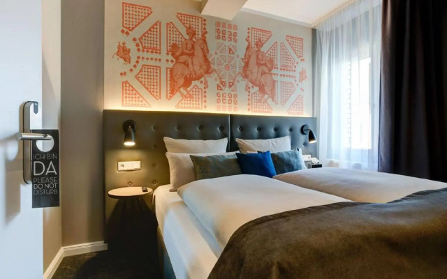 YORS Boutique Hotel