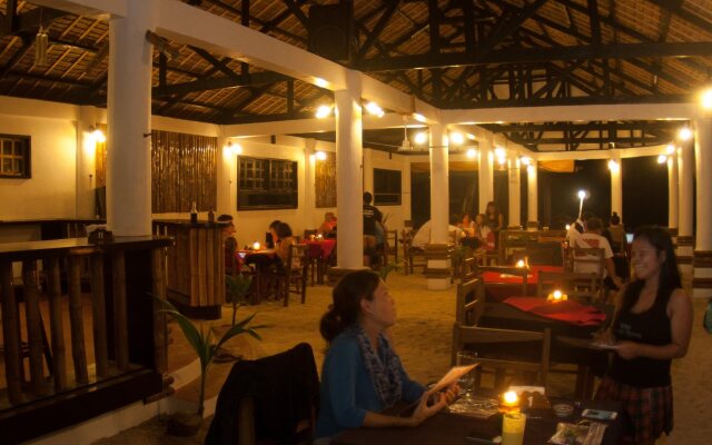 Evolution Dive and Beach Resort
