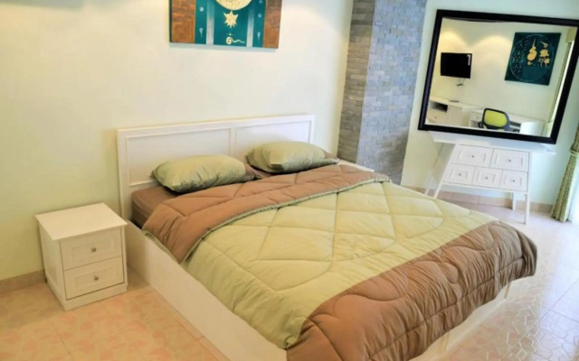 Jomtien Beach Condominium
