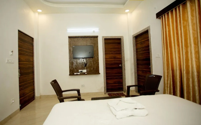 Hotel The Paradise