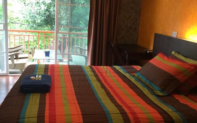 PCR Kata Guesthouse