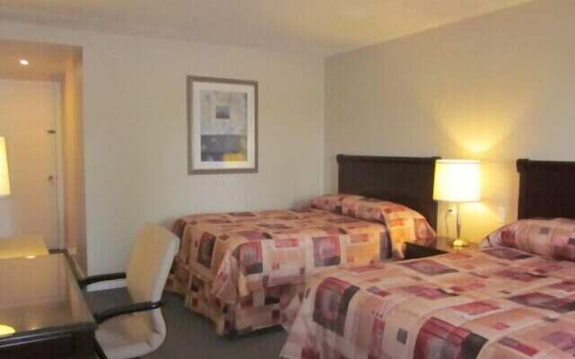 Auberge Motel Le Pigeonnier