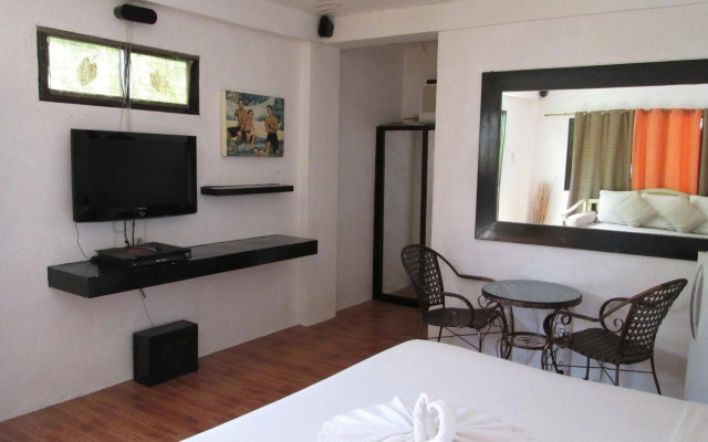 Mito's Palace Boracay