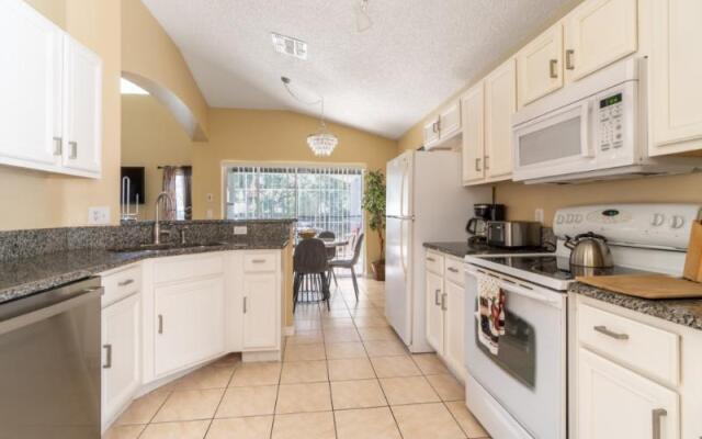 Tuscan Hills Executive Gamesroom and Spa