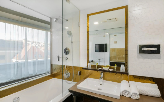 Corso Hotel Pécs