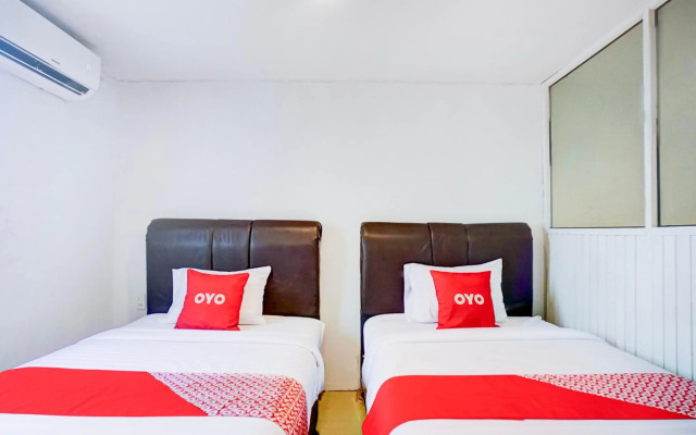 OYO 2574 Z Suites Hotel
