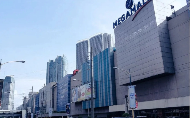 Ortigas  Business District Residences