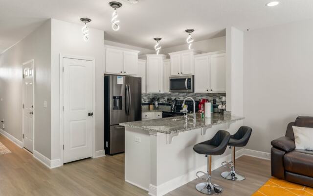 7654 Shadow Lake Drive - Ocean's Eleven