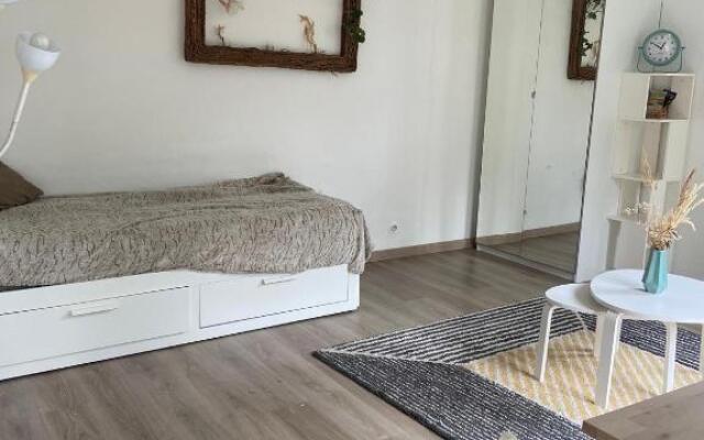 Studio grands chênes au pied du mont ventoux.