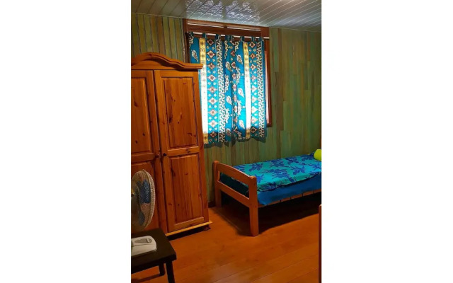 Moorea Surf Bed and Breakfast