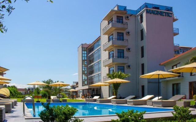 Magnetic Resort Ureki