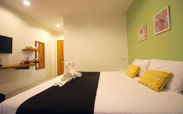Green Apple Villa – Guest Rooms – Sattahip