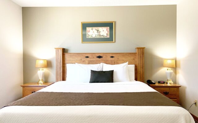 Burke Inn Motel & Suites