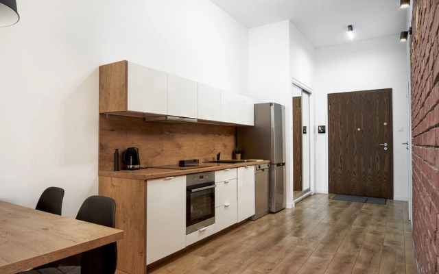 Lumina stylish and spacious studio