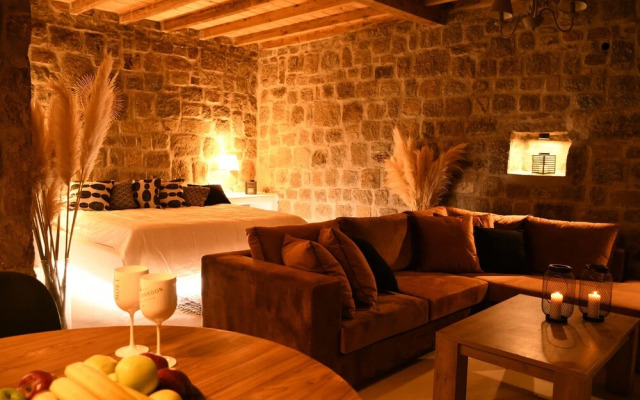 Villa Nirvana- Calm, Relaxing and no Wind!