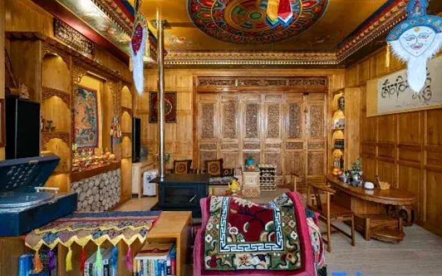 Muse Xiaoyuan Homestay (Songzan Linsi)