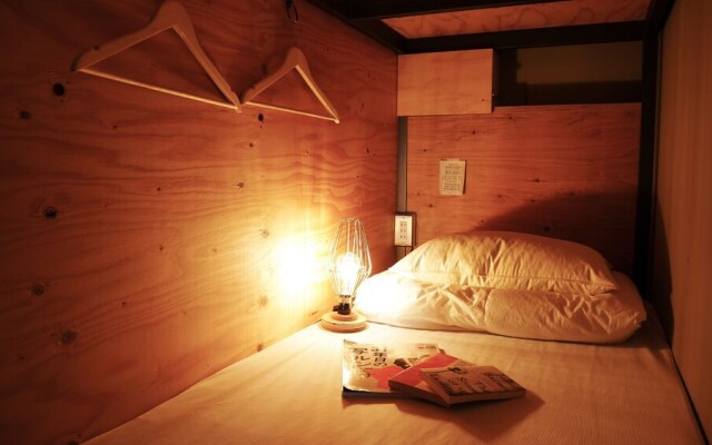 BOOK AND BED TOKYO -KYOTO - Hostel