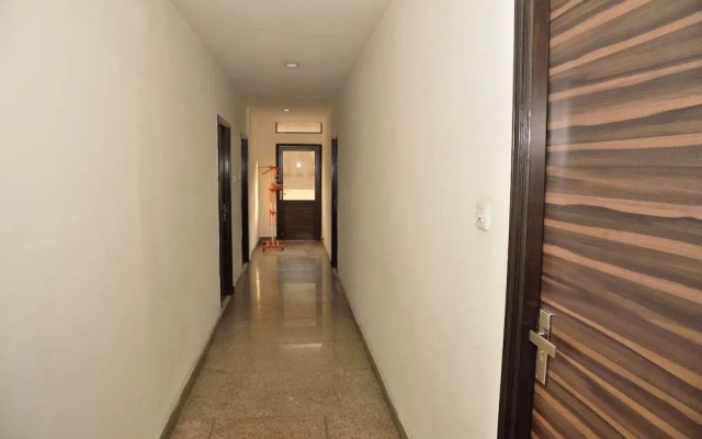 JK Rooms 129 RC Regency -Nr. Golden Temple.