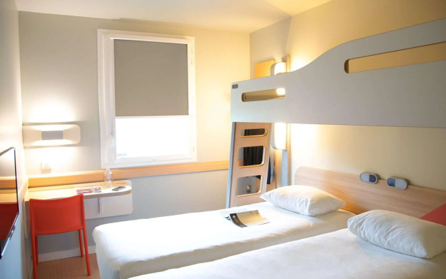 ibis budget Saint Quentin en Yvelines Velodrome