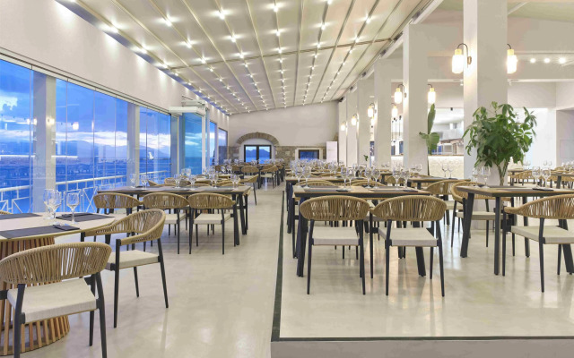 Ramada by Wyndham Loutraki Poseidon Resort