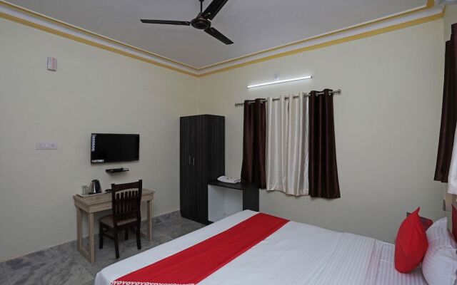 OYO 23382 Sai Gourav Residence