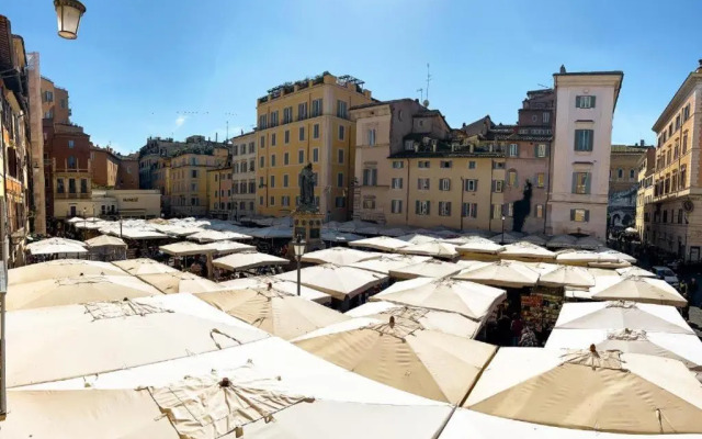 View on Campo de Fiori IREX apartments