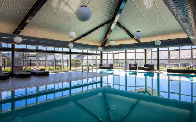 Horizons Lake Jindabyne