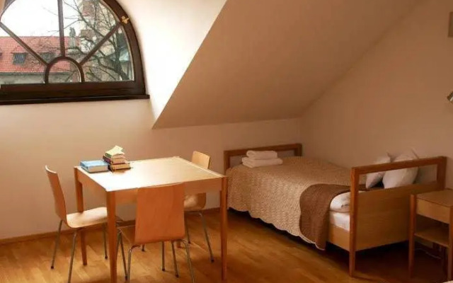 Dom Gości Opactwa Benedyktynów