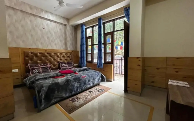 Hotel Mountain Trail By OYO Rooms