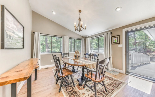 Alto Retreat w/ Wraparound Deck & Game Room!
