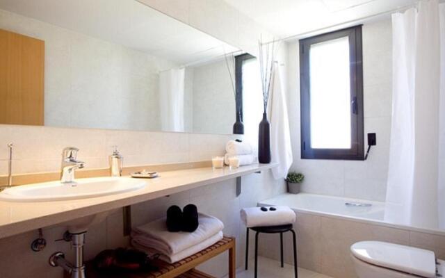 You Stylish Beach Apartments
