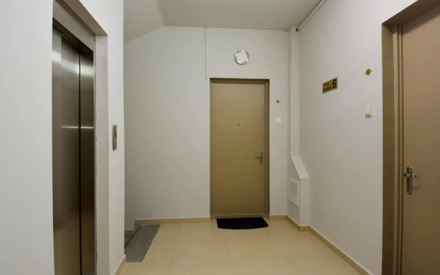 Dat Exx Apartments