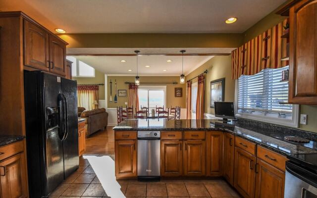 This Is Us 6 Bedroom House