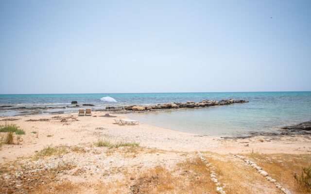 Sea front Villa Dagi - Gorgona Complex