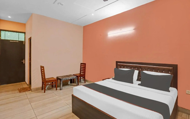 Capital O 85980 Hotel Royal Green Inn
