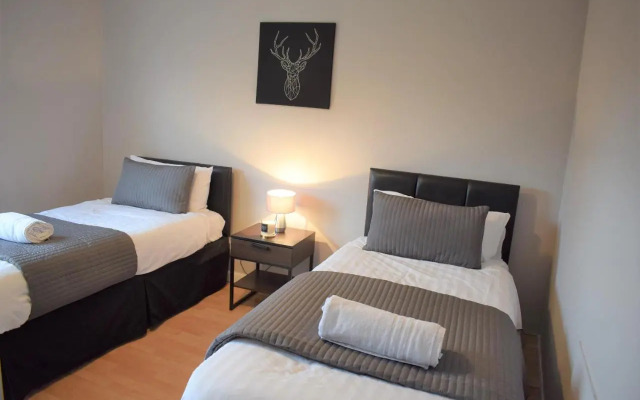3 Bedroom-Kelpies Serviced Apartments Bruce