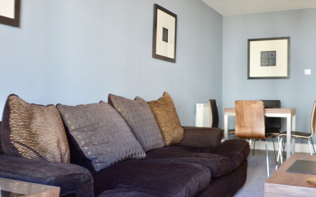 Central Edinburgh 2 Bedroom Apartment