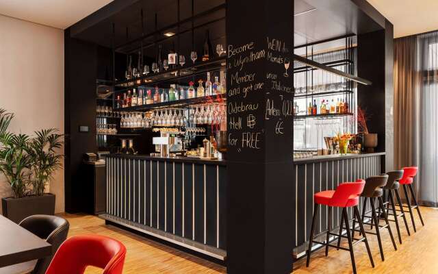 Vienna House Ernst Leitz Wetzlar