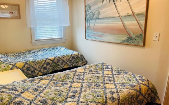 Serenity Now 3 Bedroom Home by RedAwning
