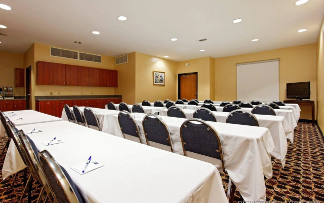 Holiday Inn Express Crockett by IHG