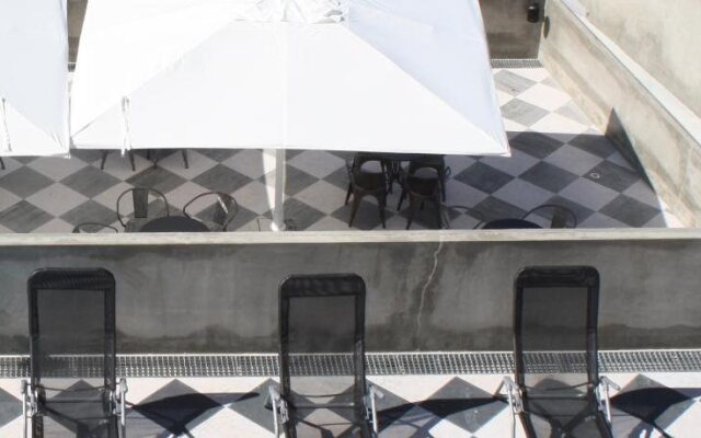 N1 Hostel Apartments & Suites