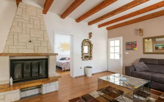 Sunshine Comfortable Holiday Residence