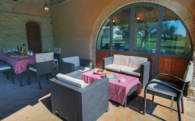 Villa with Private Pool on an Estate near Assisi